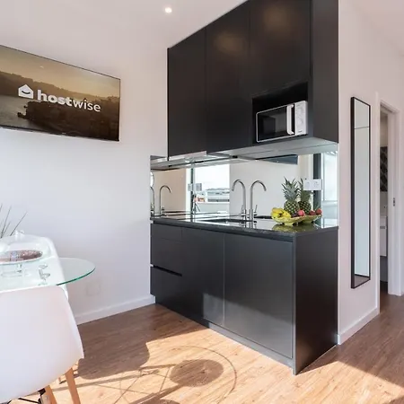 Appartement Sunny Bright Flat W Balcony - Ace Location *